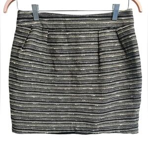 MOSSIMO Women's Size 6 Black Metallic Shimmer Striped Mini Skirt Zip closure